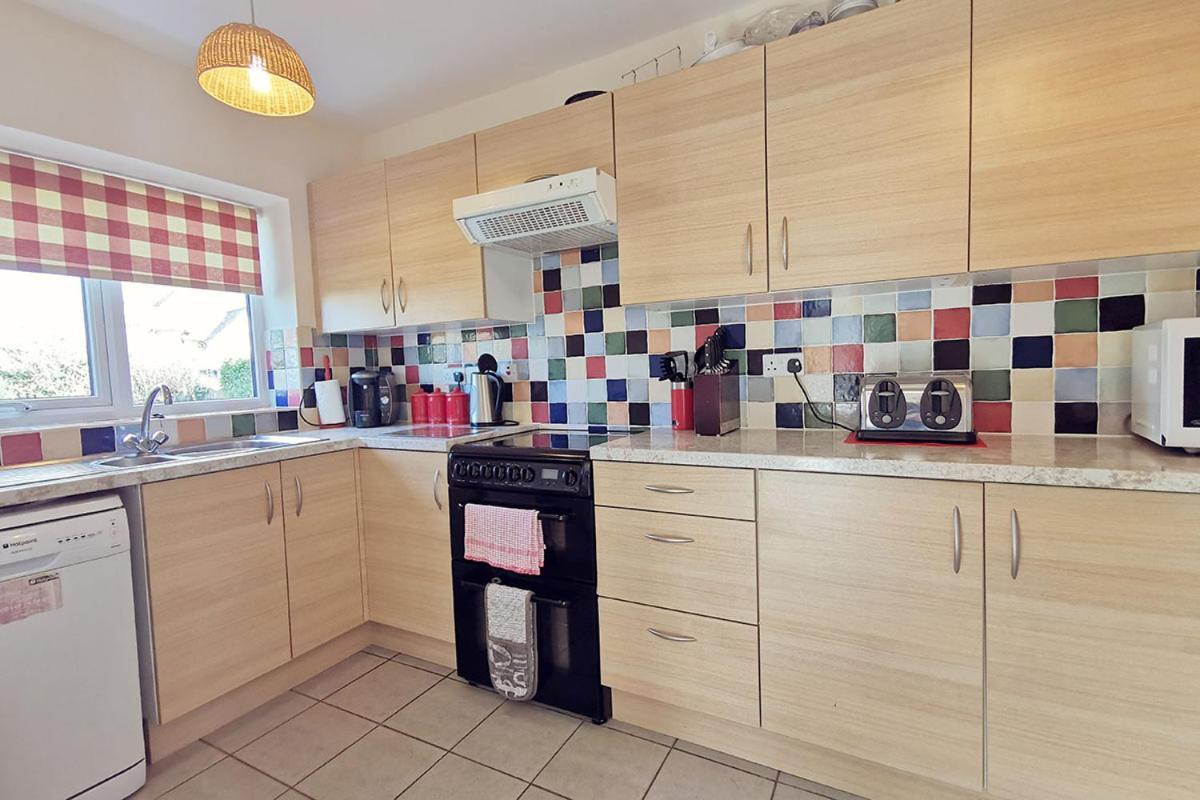 Cae Grugog Cottage-3 Bed-Sleeps 6-Ground Floor Bathroom Trearddur Exterior foto